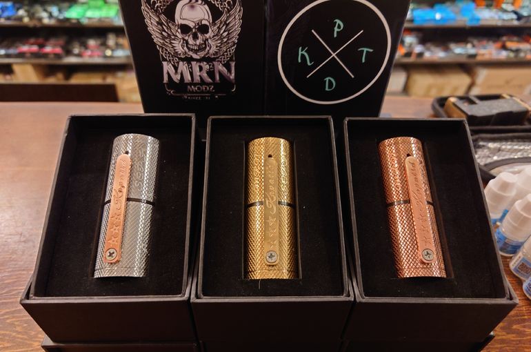 MRN x SCPH Kapatid 21700 爆煙堂　ベイプ